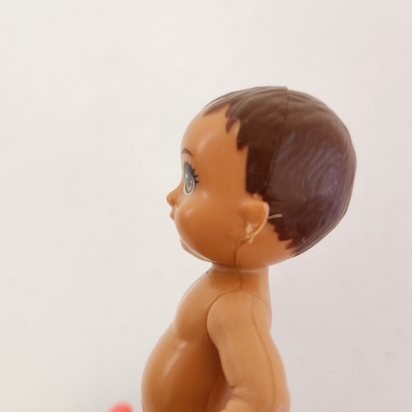 Barbie Skipper Babysitters Inc Hispanic Brown Hair and Eyes Baby Doll Mattel - Picture 4 of 5